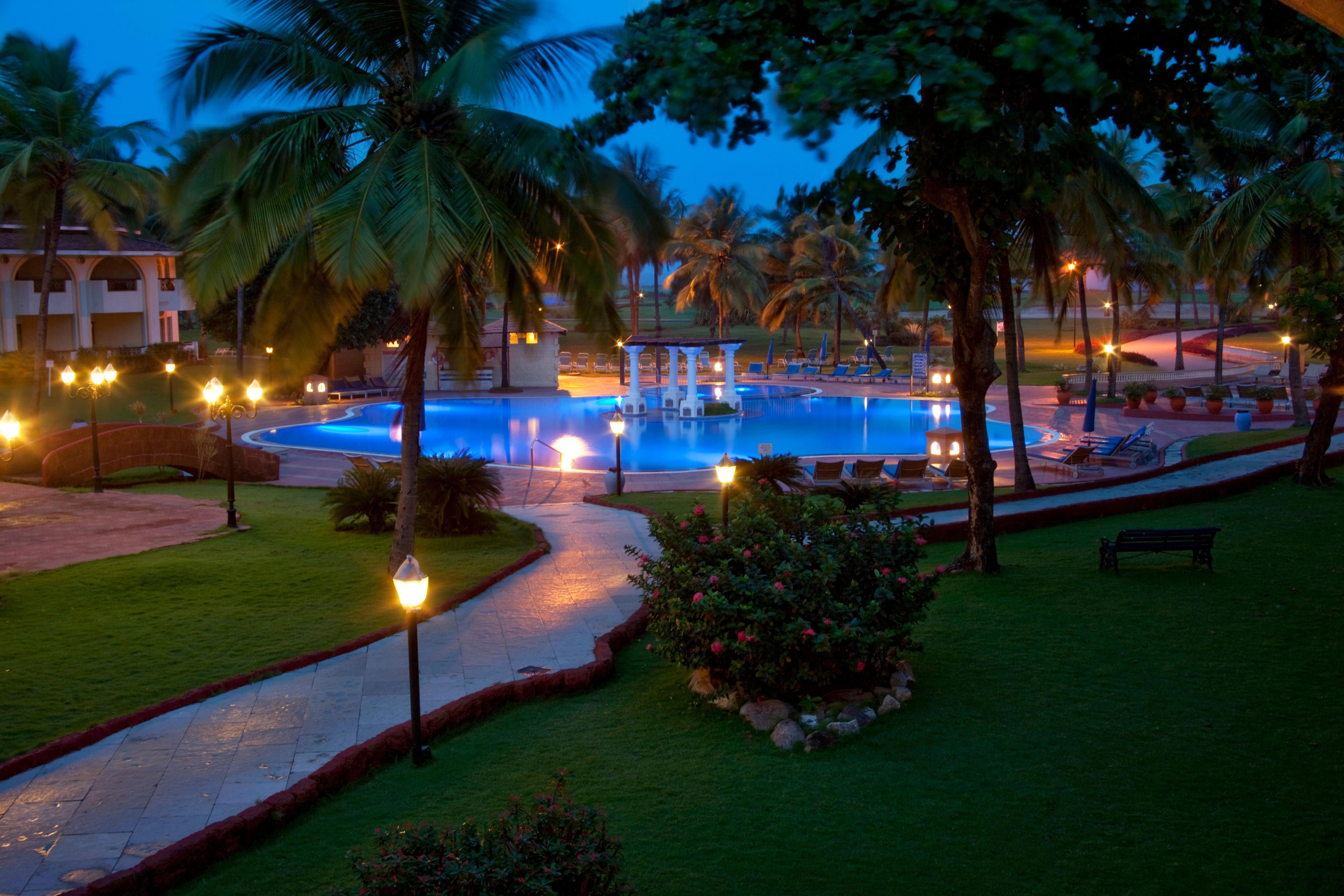 Holiday Inn Resort Goa By Ihg Кавелоссім Екстер'єр фото